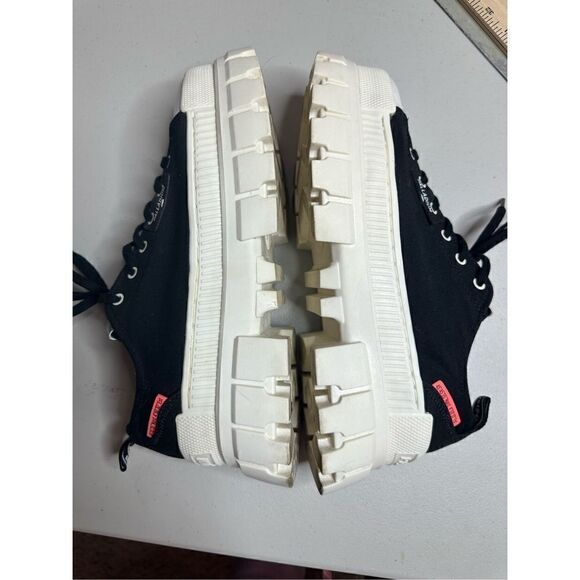 Palladium Women's Revolt LO TX Chunky Platform Sneakers Black & Marshmallow 10 - Picture 3 of 10